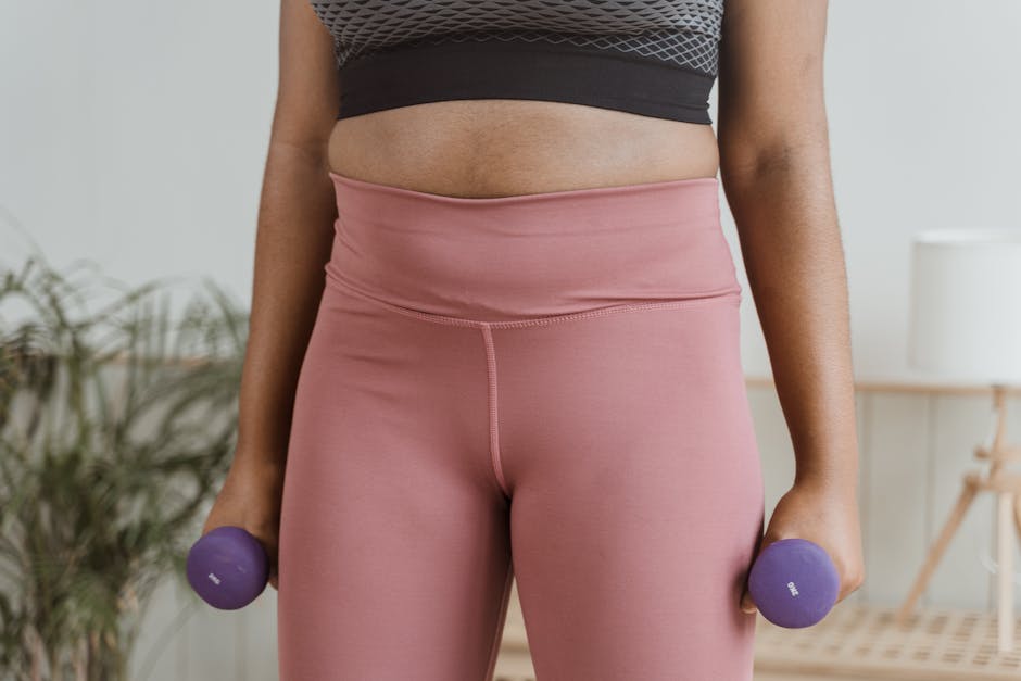 woman dumbbell workout home